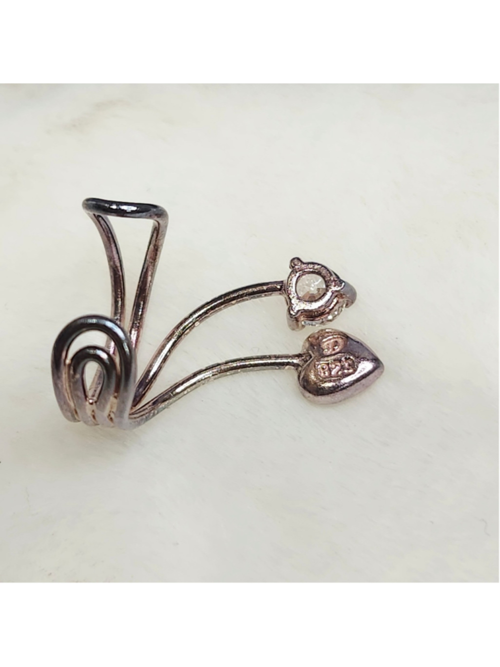 Avon Sterling Silver 925, Cubic Zirconia/Sterling Silver Heart Ear Cuff - Picture 3 of 3